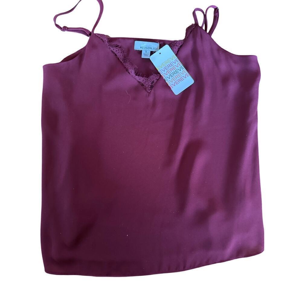 ALLISON JOY EVEREVE - NEW- top size small